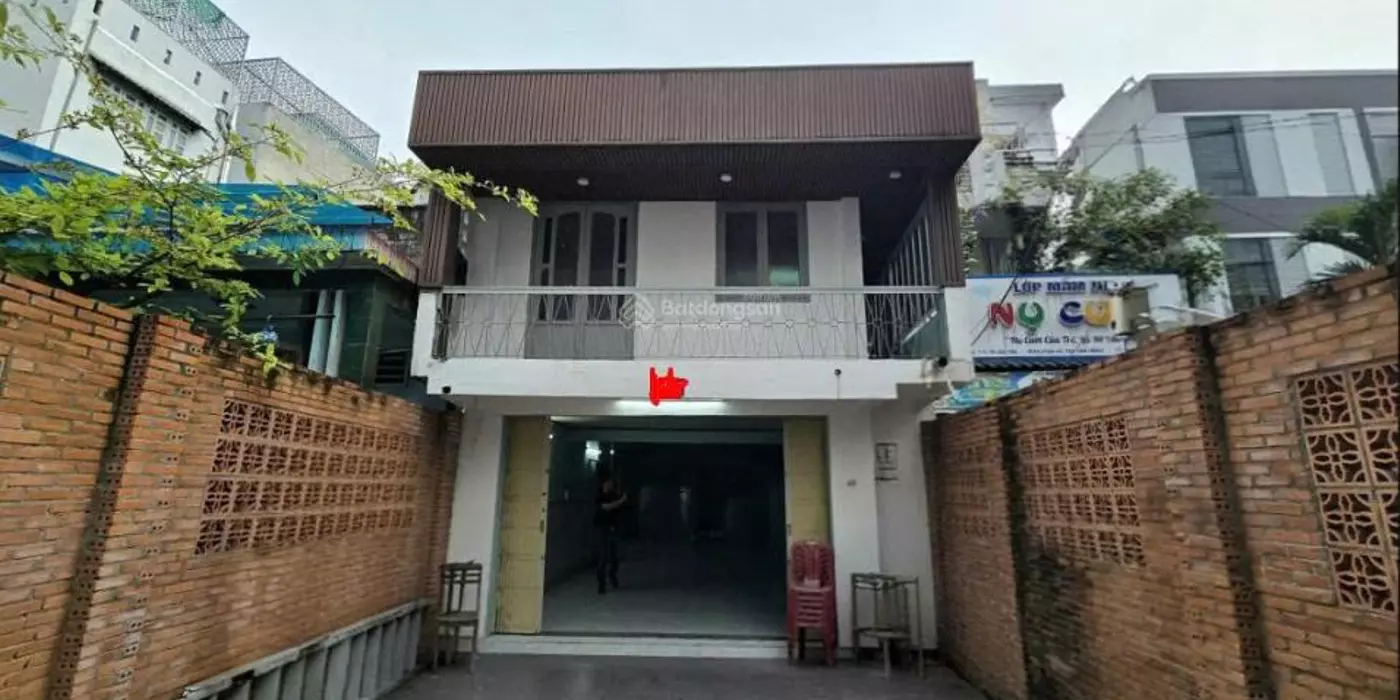 HXH sát MT Quang Trung. Ngang 6m công nhận 121m2. Giá chỉ ~ 75tr/m2 tin thật 100%
