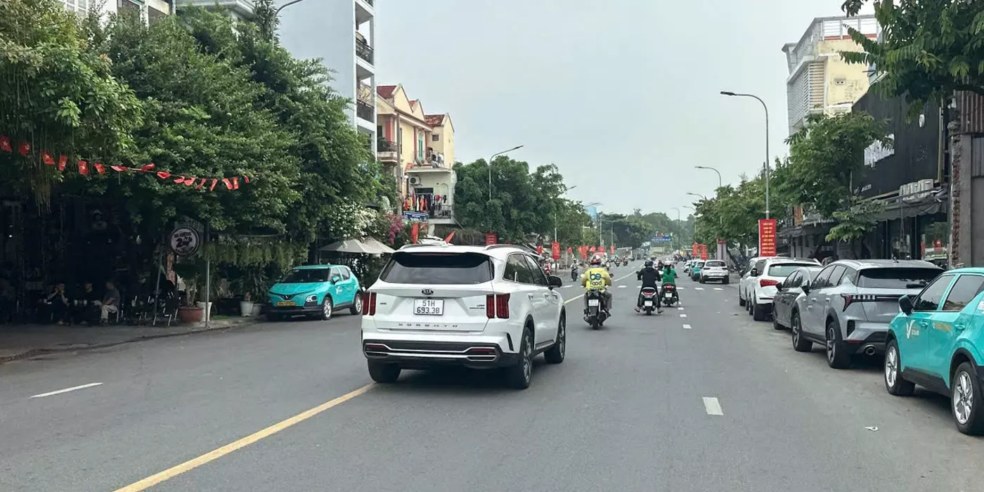 Chính chủ bán nhanh MTKD 30m Nguyễn Văn Lượng DTS 115m2 ngang 4.2m ngay CV Gò Vấp 11 tỷ.