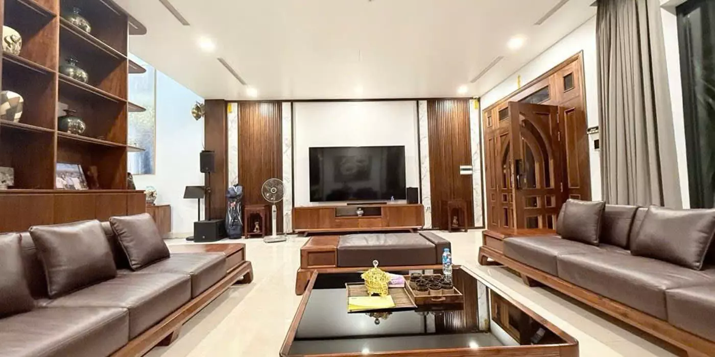 Gấp- Bán biệt thự Sân vườn Ngọc Lâm- 200m- 3 tầng- mặt tiền rất rộng nhỉnh 29 tỷ(TL)