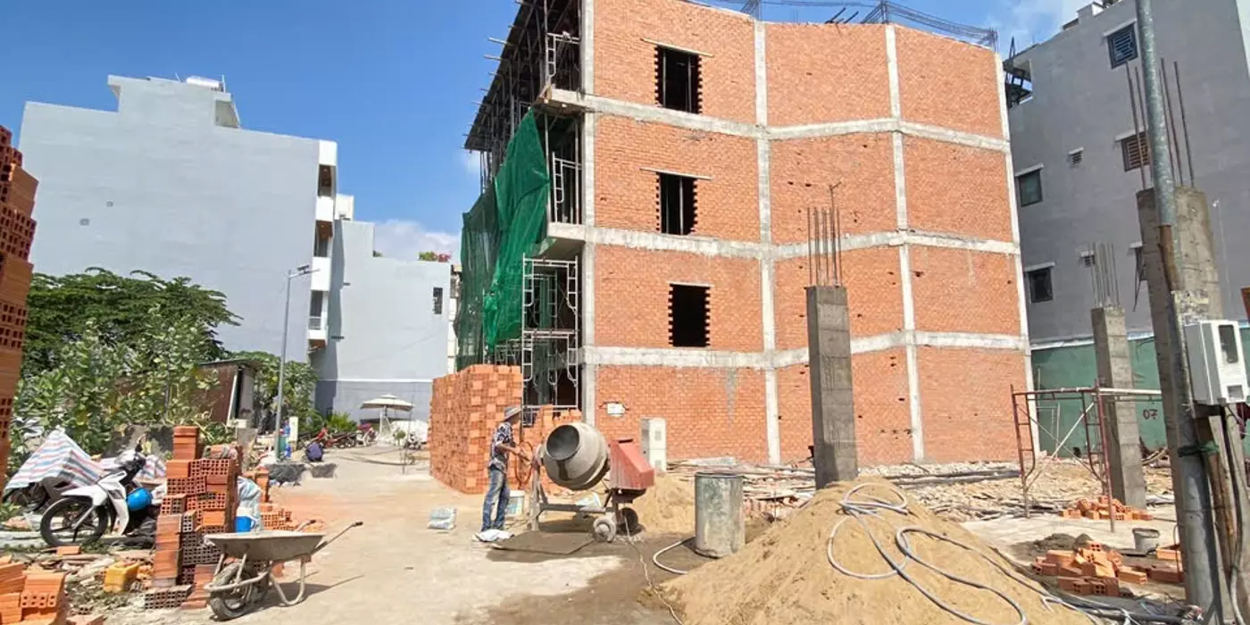 Bùi Văn Ba - Ô tô tận cửa - Ở và xây CHDV 6 tầng - Đồng bộ khép kín - 9.x tỷ