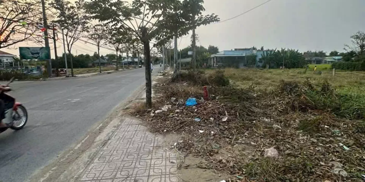 Bán nền thổ cư mặt tiền ĐT 830 , xã Long Hòa , Cần Đước dt 174m2 giá 3 tỷ