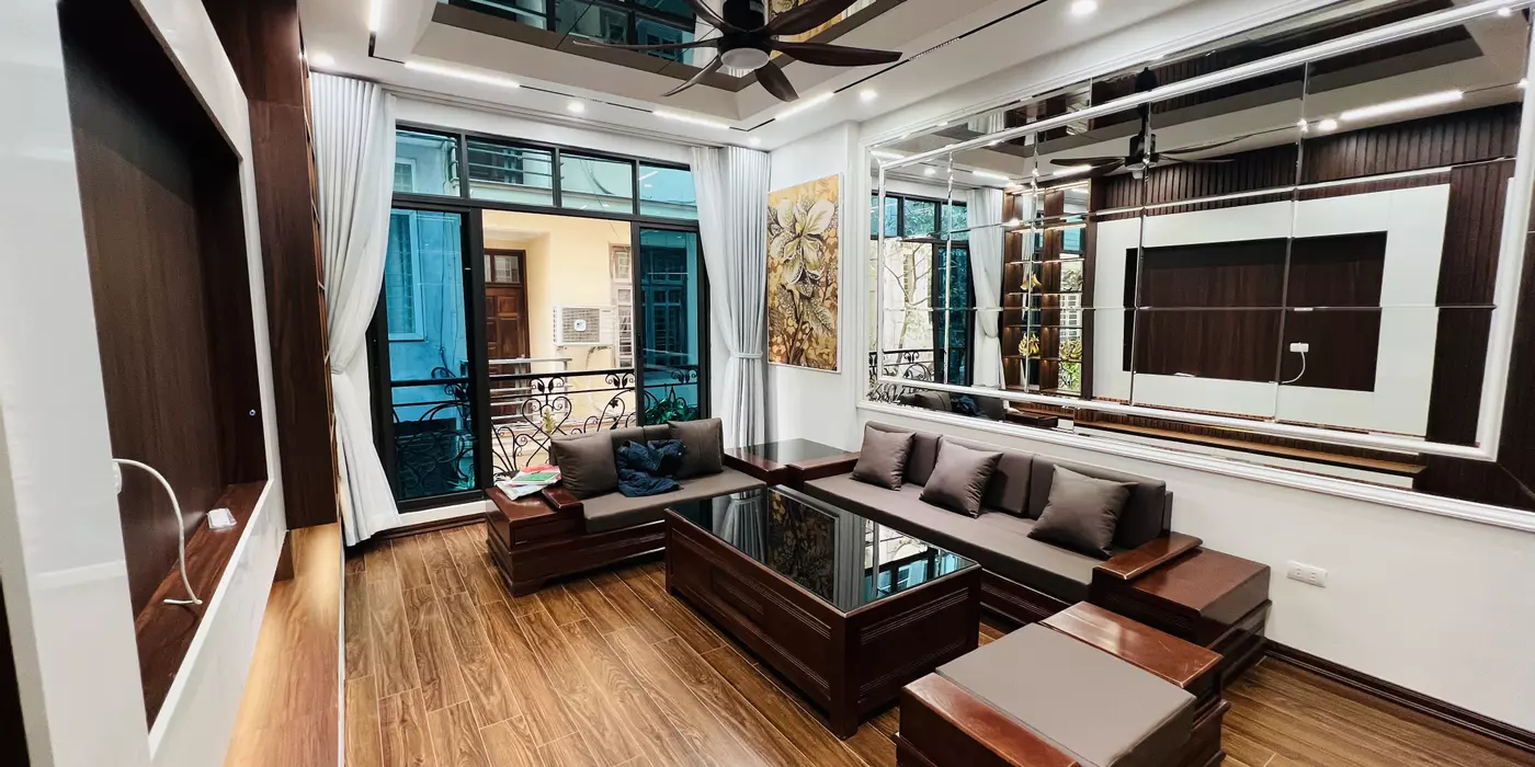 Bán nhà phân lô Bộ Công An, thang máy, ô tô tránh, view hồ Đầm Hồng, cạnh Vành đai 2.5