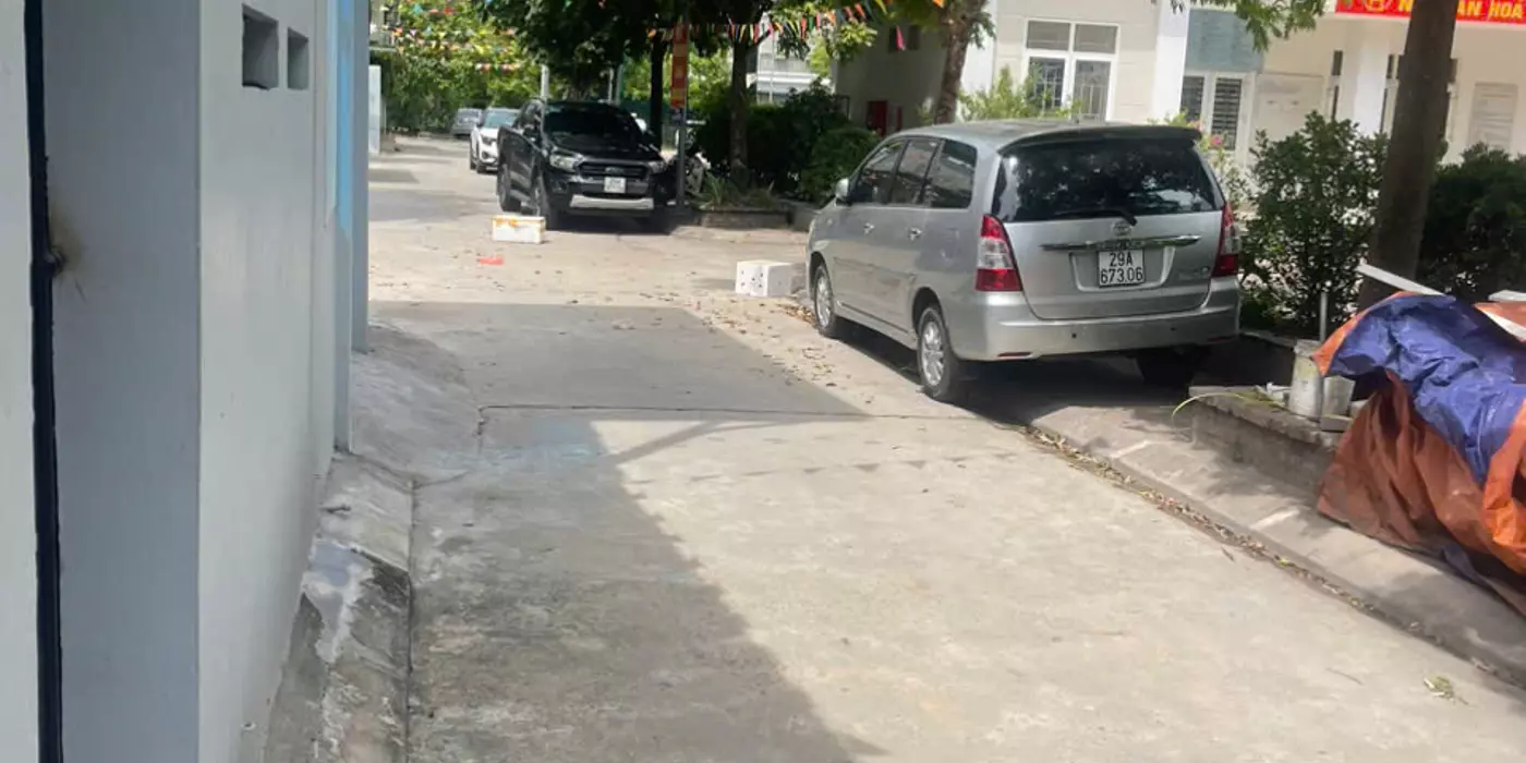 Chính chủ cần thanh khoản gấp bán nhà dòng tiền Nguyễn Văn Cừ  thu nhập sẵn 18 triệu/tháng