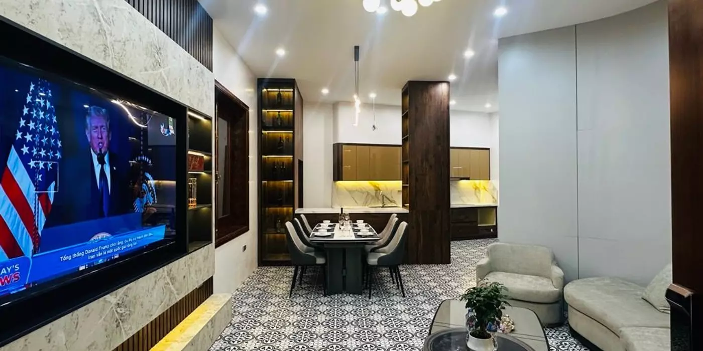 Bán nhà đẹp Hoa Lâm -full NT- Ngõ Nông- sát oto- tiện ích- 70m 5 tầng nhỉnh 12 tỷ(TL)