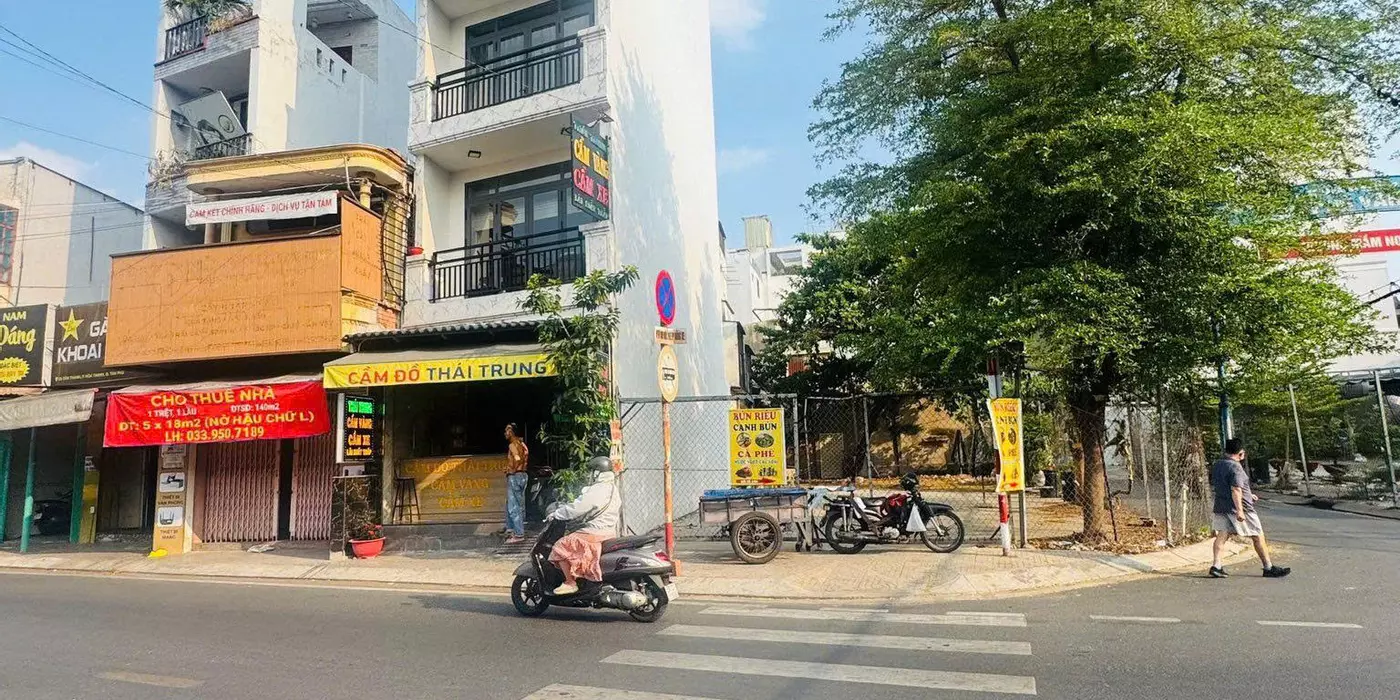 Bán Đất - 2 mặt tiền Tân Thành - gần Âu Cơ, Giáp Bàu Cát, 11x30m, Tiện xây Biulding, 33,5 tỷ.