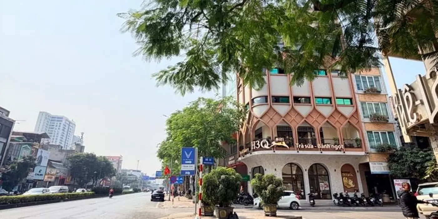 Duy nhất 1 căn ! chỉ nhỉnh 3 tỷ nhà c4 Nguyễn Văn Cừ, oto gần, sổ đỏ cất két.