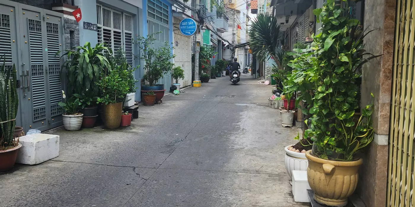 NHÀ 4 TẦNG – HXH ÂU DƯƠNG LÂN, QUẬN 8 – XE HƠI NGỦ TRONG NHÀ-0948769331