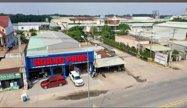 BÁN ĐẤT MẶT TIỀN DT741 – 500M² ĐÃ XÂY SHOWROOM – GIÁ 12 TỶ