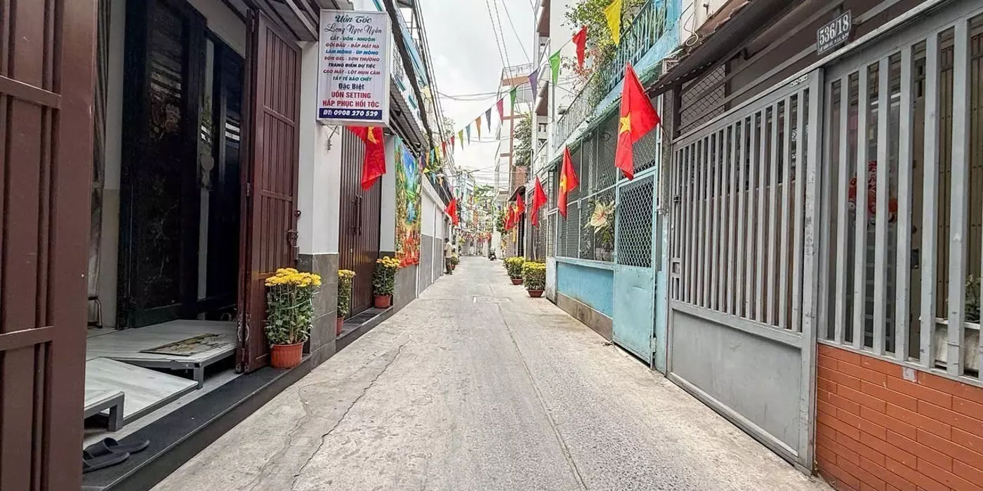 Bán nhà Lê Văn Sỹ giáp Quận 3 gần HXH, 42m (3.5x12), giá dưới 7 tỷ