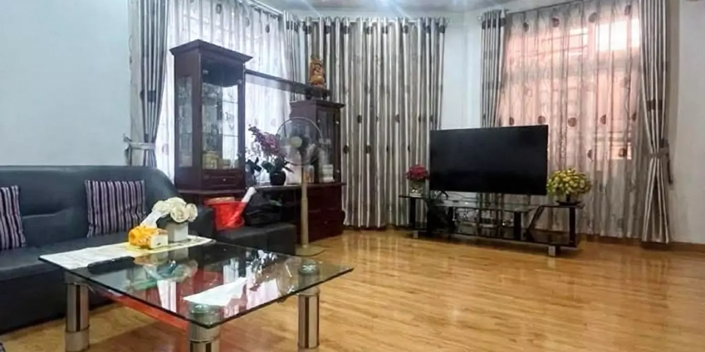 võng thị 50m x6 tầng 19,5 tỷ lô góc,ngõ thông kinh doanh,gần phố,gần hồ