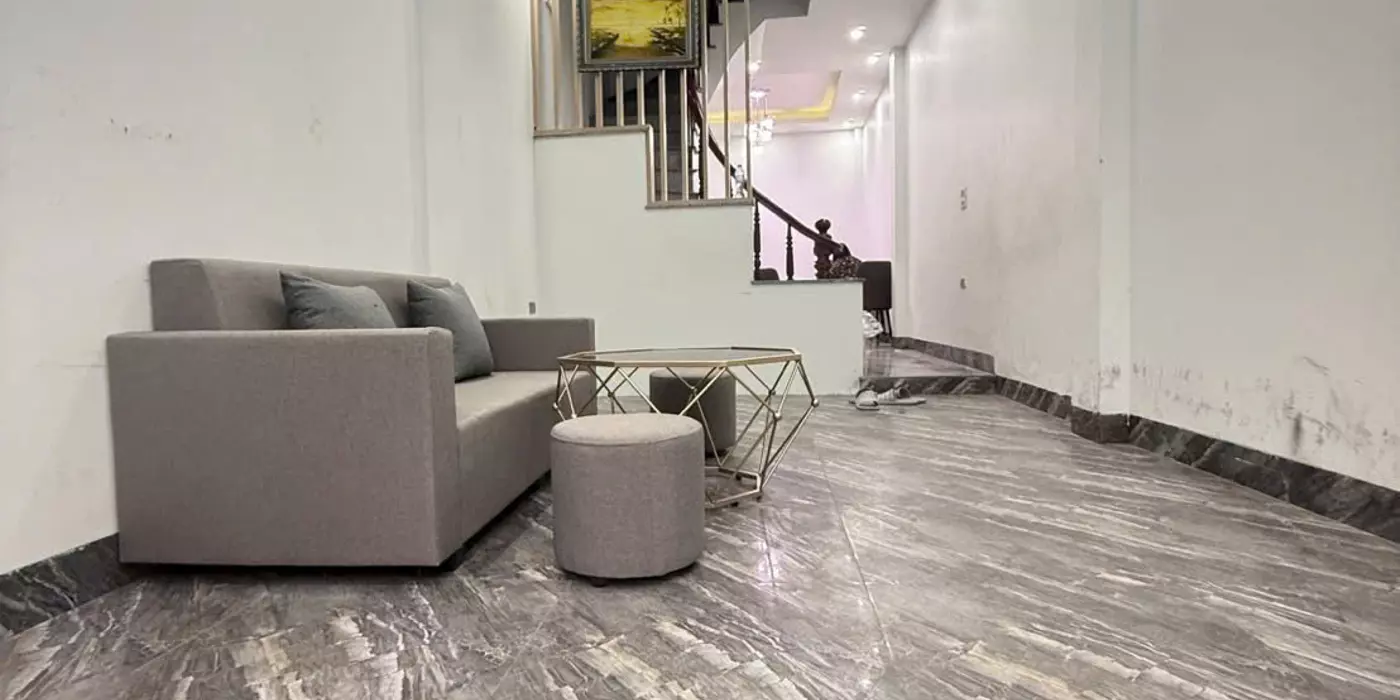 BÁN NHÀ THẠCH BÀN LONG BIÊN 40M2 5 TẦNG GẦN PHỐ GIÁ NHỈNH 7 TỶ