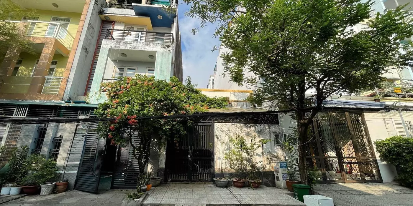KHU BÌNH LỢI - TUYỆT CHỦNG - LÔ 5*20 - 10 BƯỚC RA CÔNG VIÊN - KHU XÂY 5 TẦNG ĐỒNG BỘ CỰC ĐẸP - CHỈ