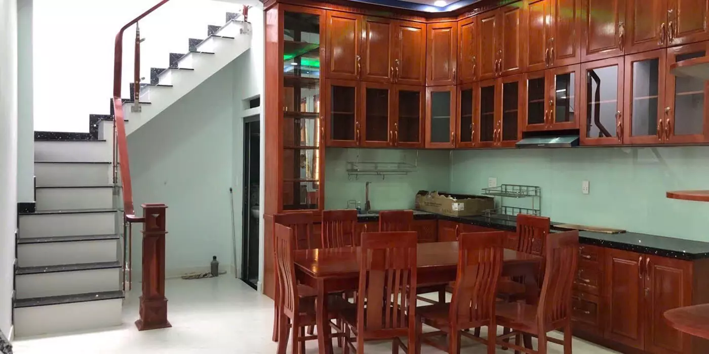 Bán nhà Quận 7 – DT 104,6m² (5x21m), kết cấu 3 tầng BTCT 8 TỶ 2