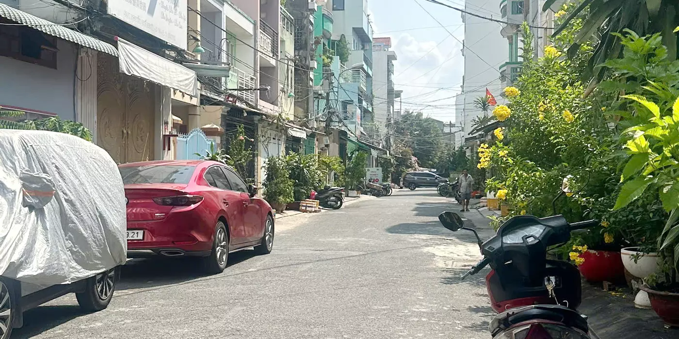 Nhà 89m2 Mặt tiền đường 8m khu VIP gần trường Võ Văn Kiệt-Bình Đông P13Q8