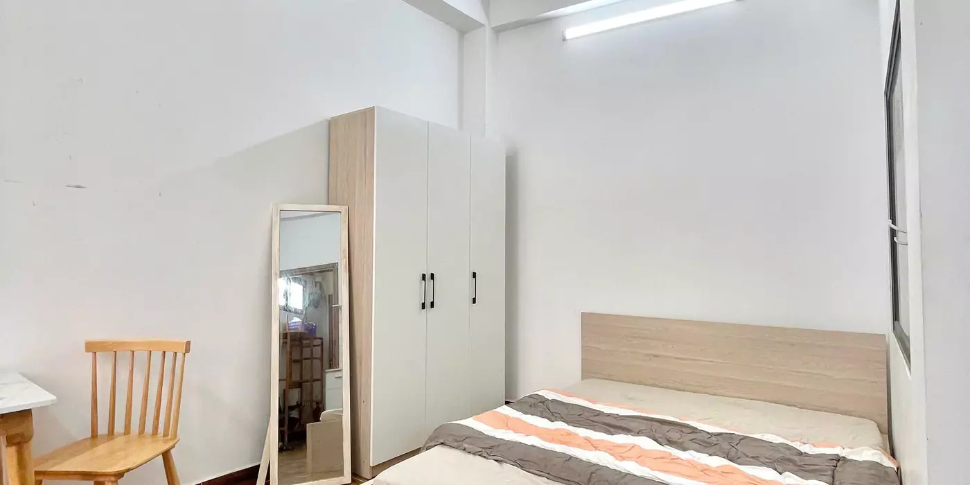 CHO THUÊ MINI STUDIO 25M² RỘNG RÃI – NGAY TRUNG TÂM QUẬN 3 – HẺM XE HƠI CMT8