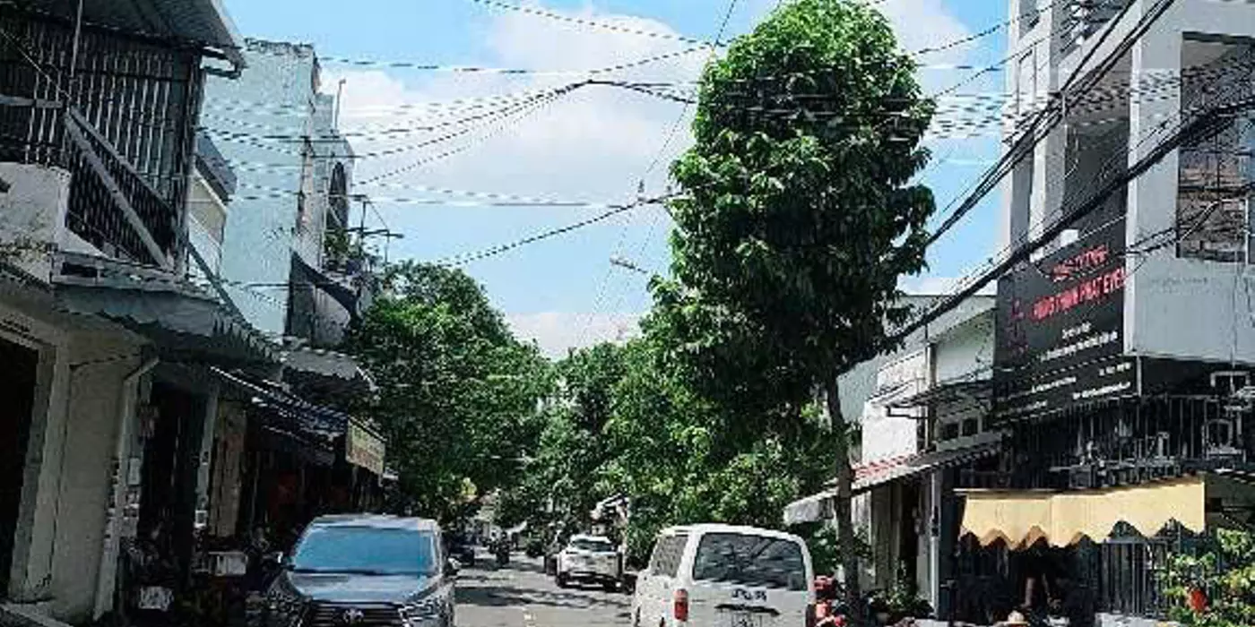 TIN THẬT bán nhà Tân Phú - 70m2 5 tầng LÔ GÓC ngang 4x20 đường trước nhà 13m, vỉa hè,