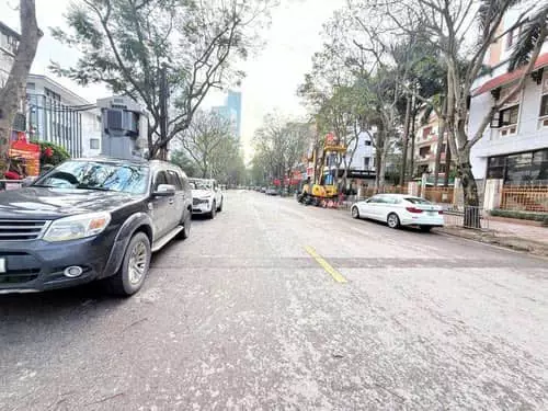 Bán nhà mặt phố Vạn Phúc Ba Đình 52m 5 tầng vỉa hè rộng kinh doanh đỉnh giá 32.6 tỷ 0878168006
