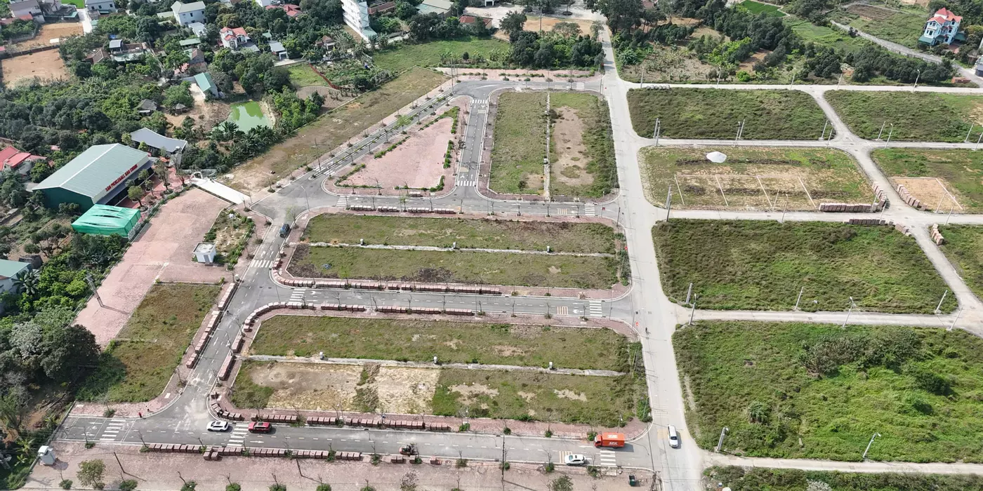 Nhà có việc, BÁN RẺ 20% mảnh đất sát Khu đấu giá Hòa Lạc