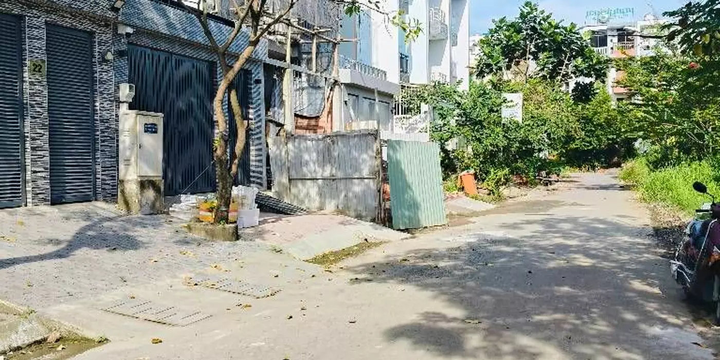 Mặt tiền KDC Intresco đường Phạm Hùng giáp QL50 Hiếm 5x20 Phân lô 4 tầng - 0931172218