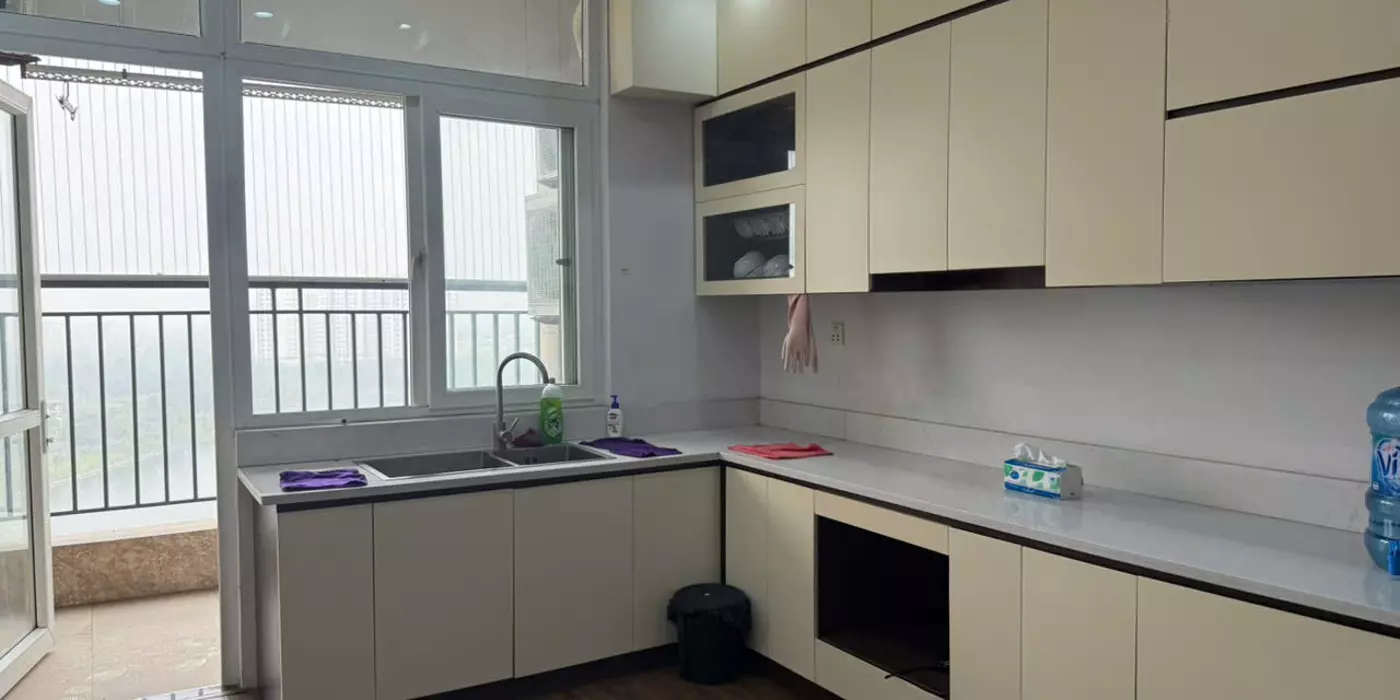 Chính chủ cần bán căn hộ 65m2, 2 Pn, view hồ siêu đẹp tại Thanh Hà-Hà Đông
