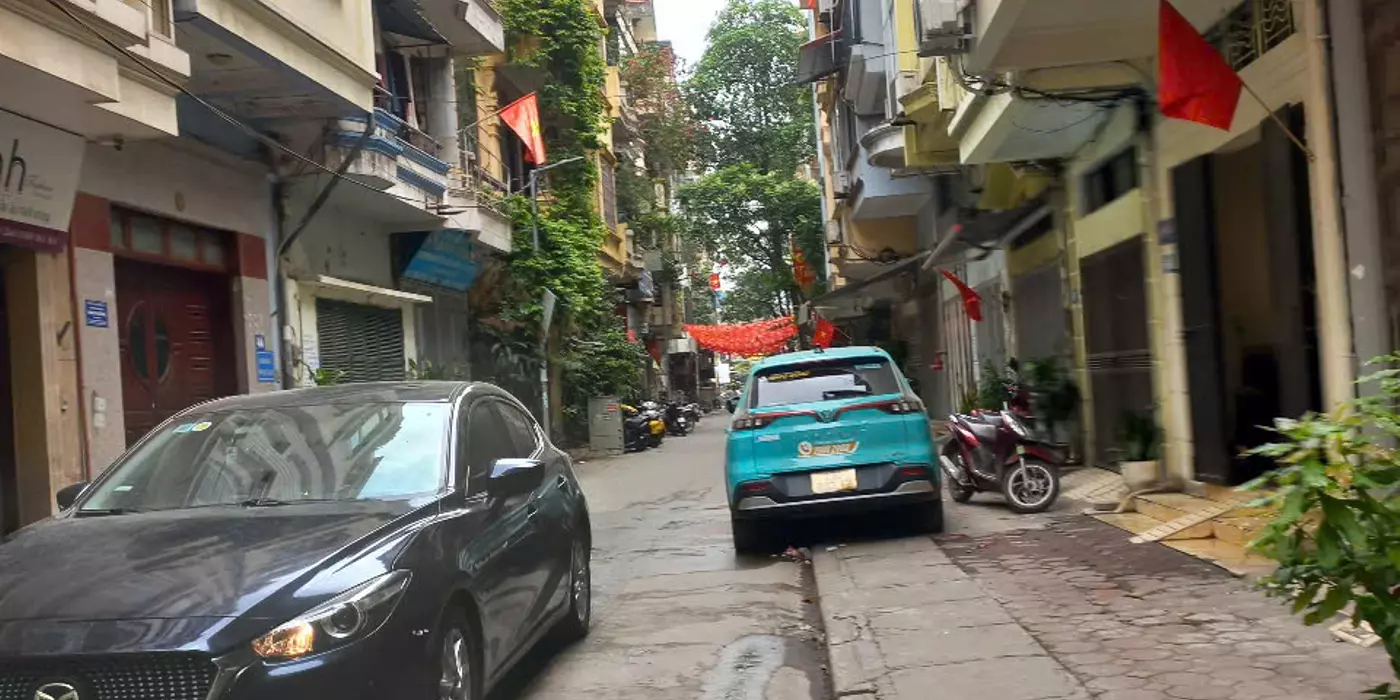 BÁN ĐẤT TẶNG NHÀ 2 TẦNG NGUYỄN XIỂN,103M2, 2 MẶT NGÕ OTO TRÁNH, VỈA HÈ, KINH DOANH, 3X TỶ