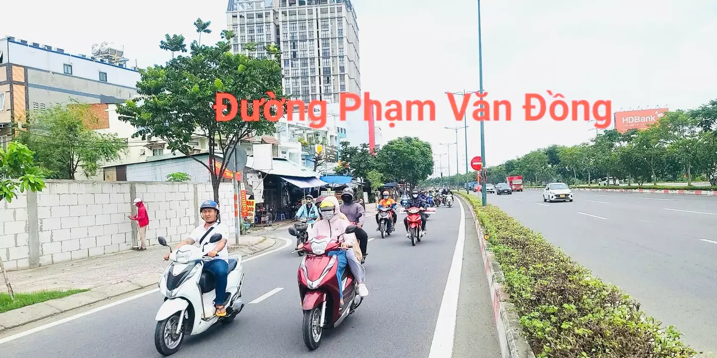 Bán Lô Đất 3 MT  Đường PHẠM VĂN ĐỒNG Phường Hiệp Bình Chánh Tp THỦ ĐỨC