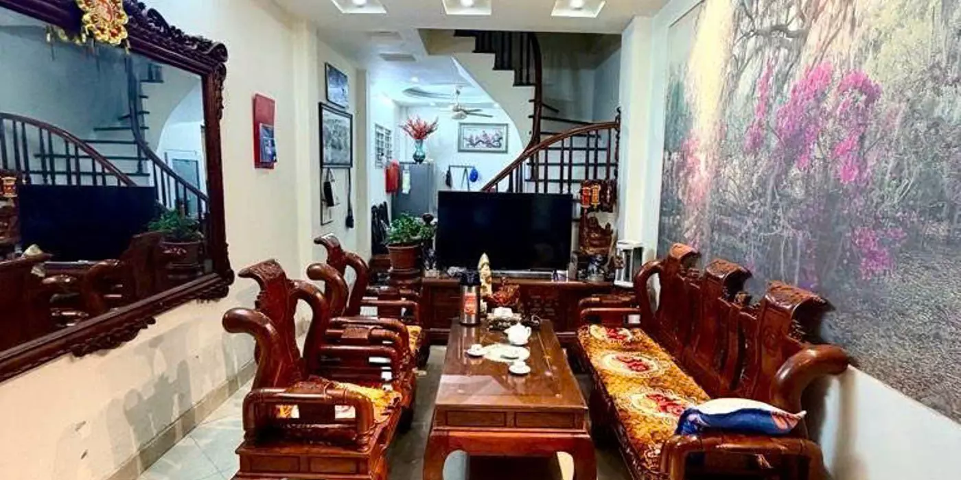 Bán nhà kim ngưu 5 tầng dân xây lô góc 3 thoáng 5M ô tô tránh hai bà trưng