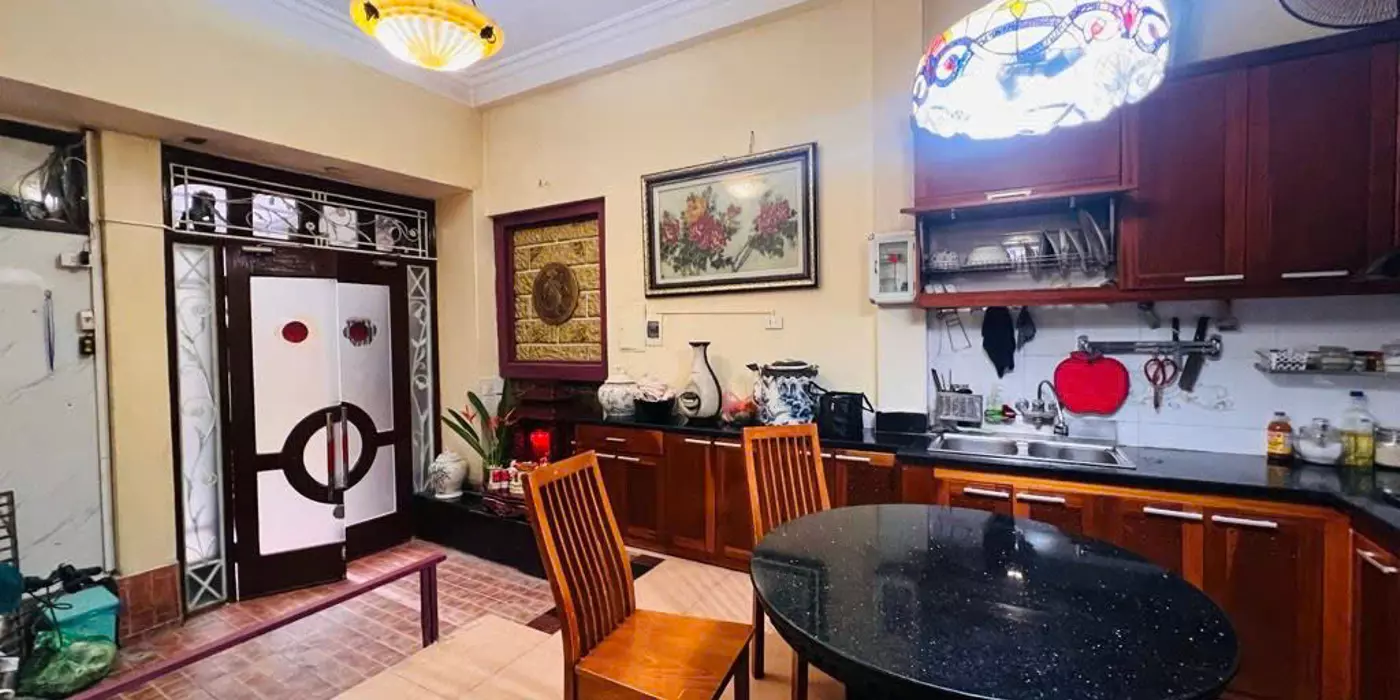 BÁN NHÀ PHÂN LÔ LÊ TRỌNG TẤN – 70M² – Ô TÔ CÁCH 10M – 15.2 TỶ.