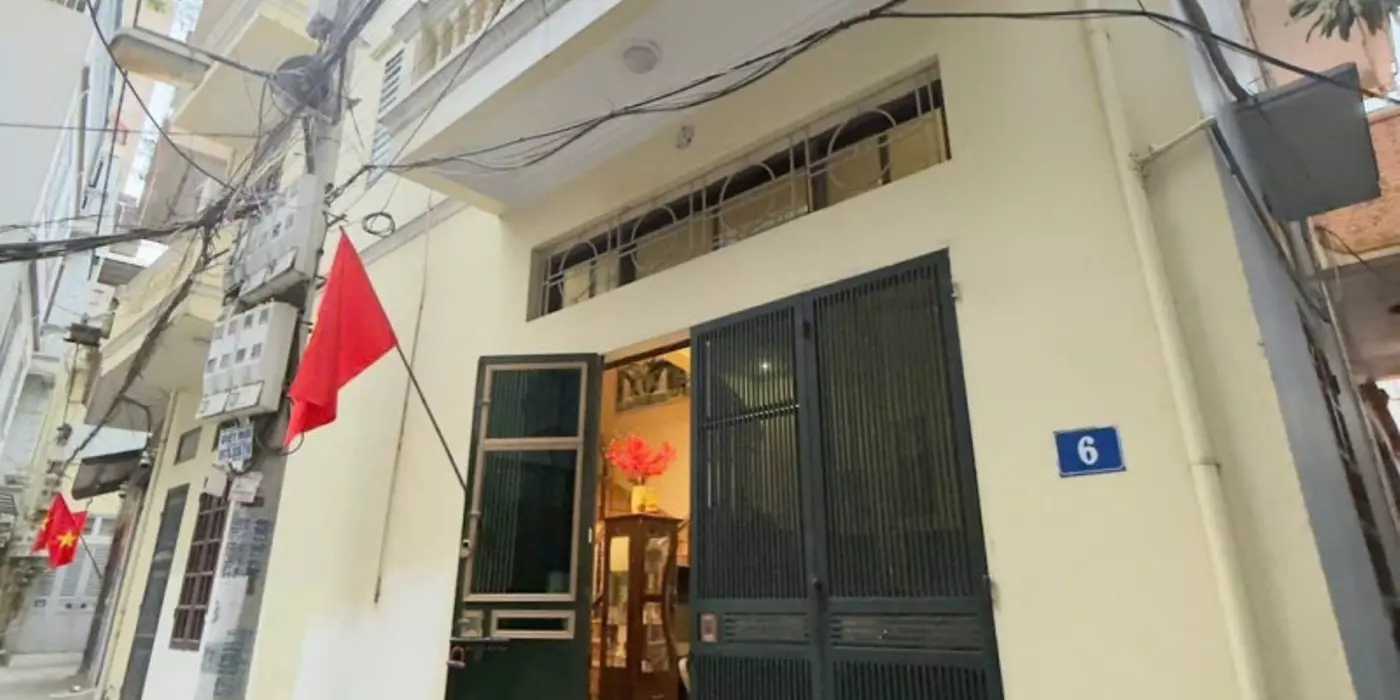 NGỌC THỤY – LONG BIÊN  45m² – MT 11m – 3 TẦNG – NGÕ THÔNG – GẦN Ô TÔ