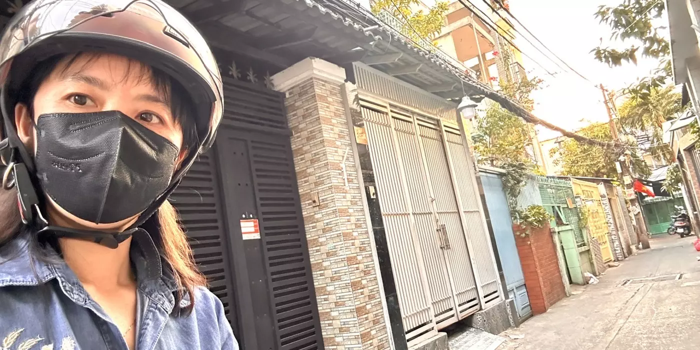 SIÊU PHẨM NHÀ PHỐ Q4- NGANG NỞ HẬU- DT 55M2 CHÀO CHỈ 6.1T- GẦN CHỢ 200 Đ.XÓM CHIẾU - THÔNG RA TÔN