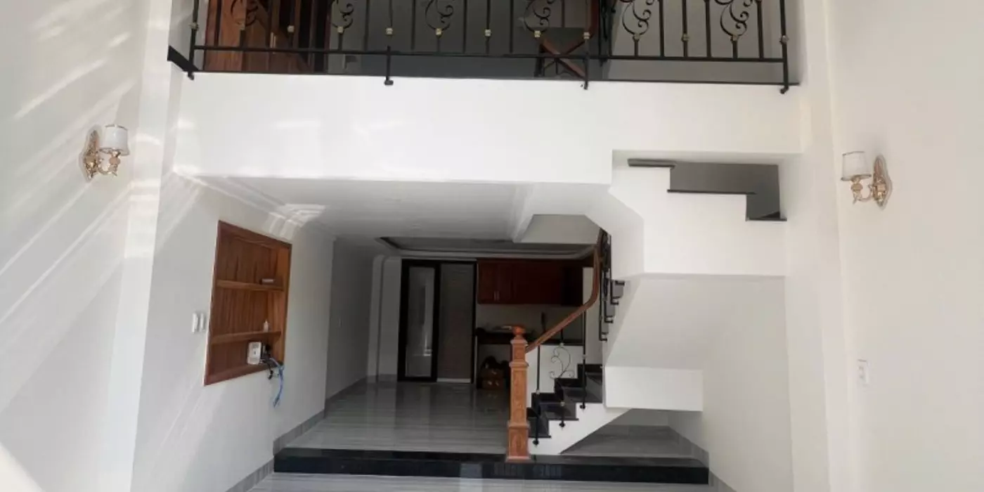 Bán nhà 4 tầng, đường số 10, Hiệp Bình Phước, Thủ Đức, TP HCM. DT - 52m2. Giá 6.8 tỷ, Sổ Hồng,