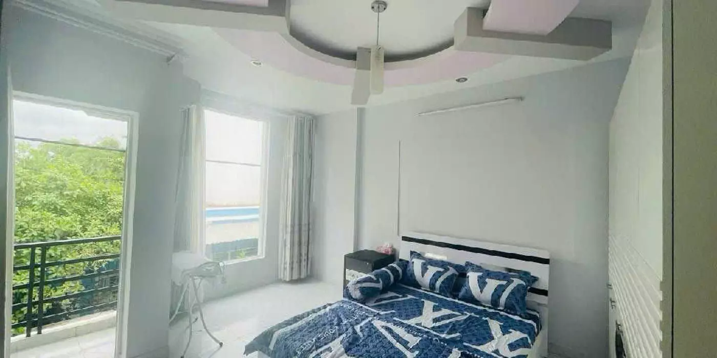 Quá Rẻ Chỉ 7 TỶ 050 HẺM XE Hơi Quận 7