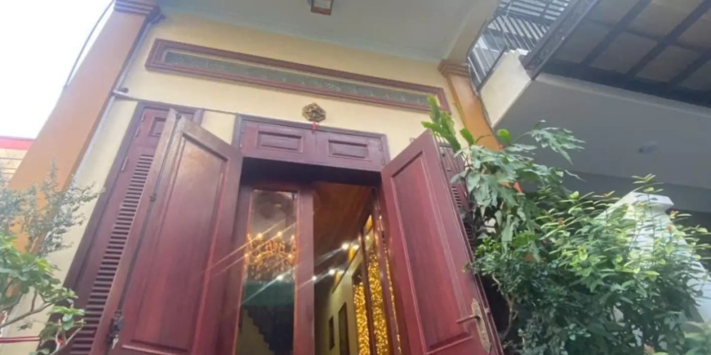BÁN NHÀ NGỌC THỤY – LONG BIÊN  Ô TÔ VÀO NHÀ – KHU CÁN BỘ – NỘI THẤT GỖ CAO CẤP