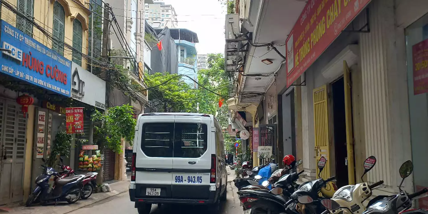 BÁN NHÀ NGUỴ NHƯ KON TUM, DT40M2 5T PHÂN LÔ VỈA HÈ, OTO TRÁNH, KINH DOANH, VP, NHỈNH 20 TỶ