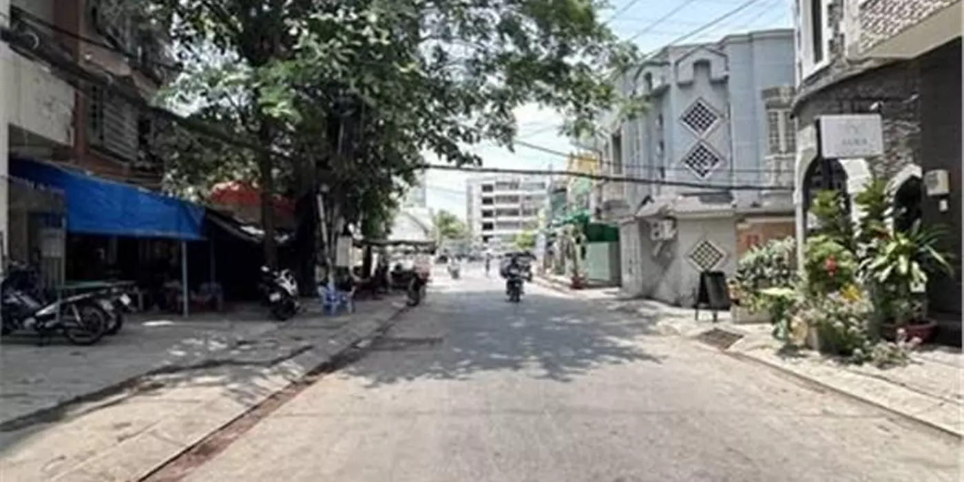 Nhà HXH Đường Phạm Văn Đồng Quận Bình Thạnh Phường 13 Cũ.