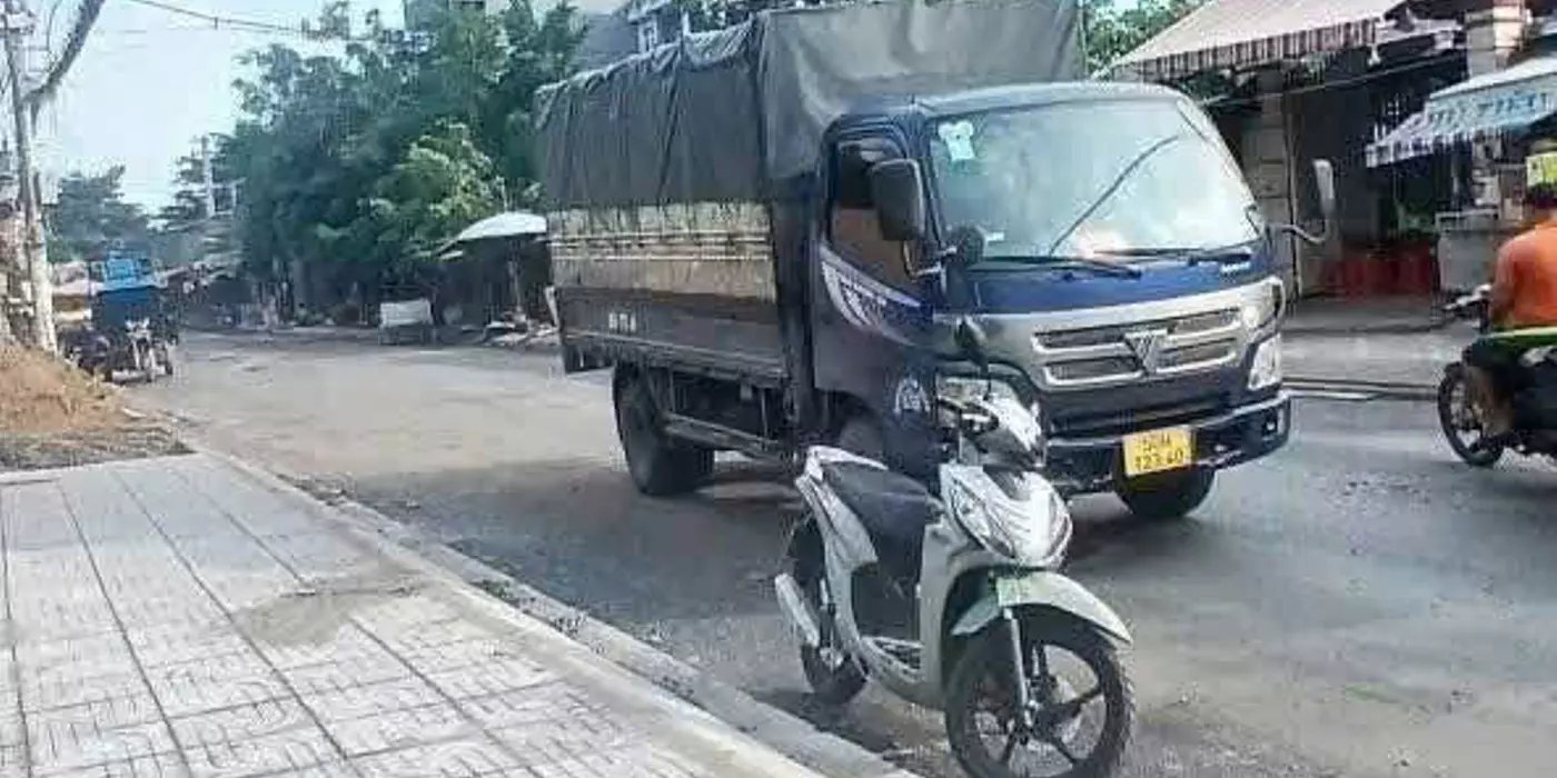 GÓC 2 MẶT TIỀN HÓC MÔN – ĐỐI DIỆN TRƯỜNG TAM ĐÔNG – DÒNG TIỀN SẴN