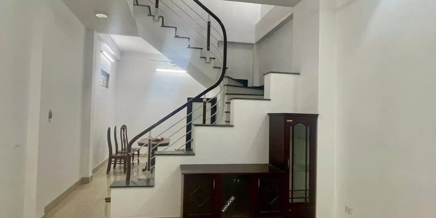 🔥BÁN NHÀ 3 TẦNG- Ô CÁCH – 45M² – MT 4M – 7,3 TỶ – CÁCH 1 NHÀ RA PHỐ – GIÁ QUÁ TỐT 🔥