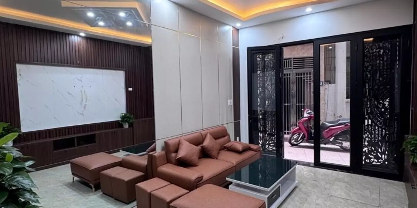BẠN CẦN MUA NHÀ CHO CON HỌC ĐẠI HỌC HAY GIA ĐÌNH BẠN CÓ CON NHỎ CẦN KHÔNG GIAN, AN TOÀN VÀ TIỆN LỢI