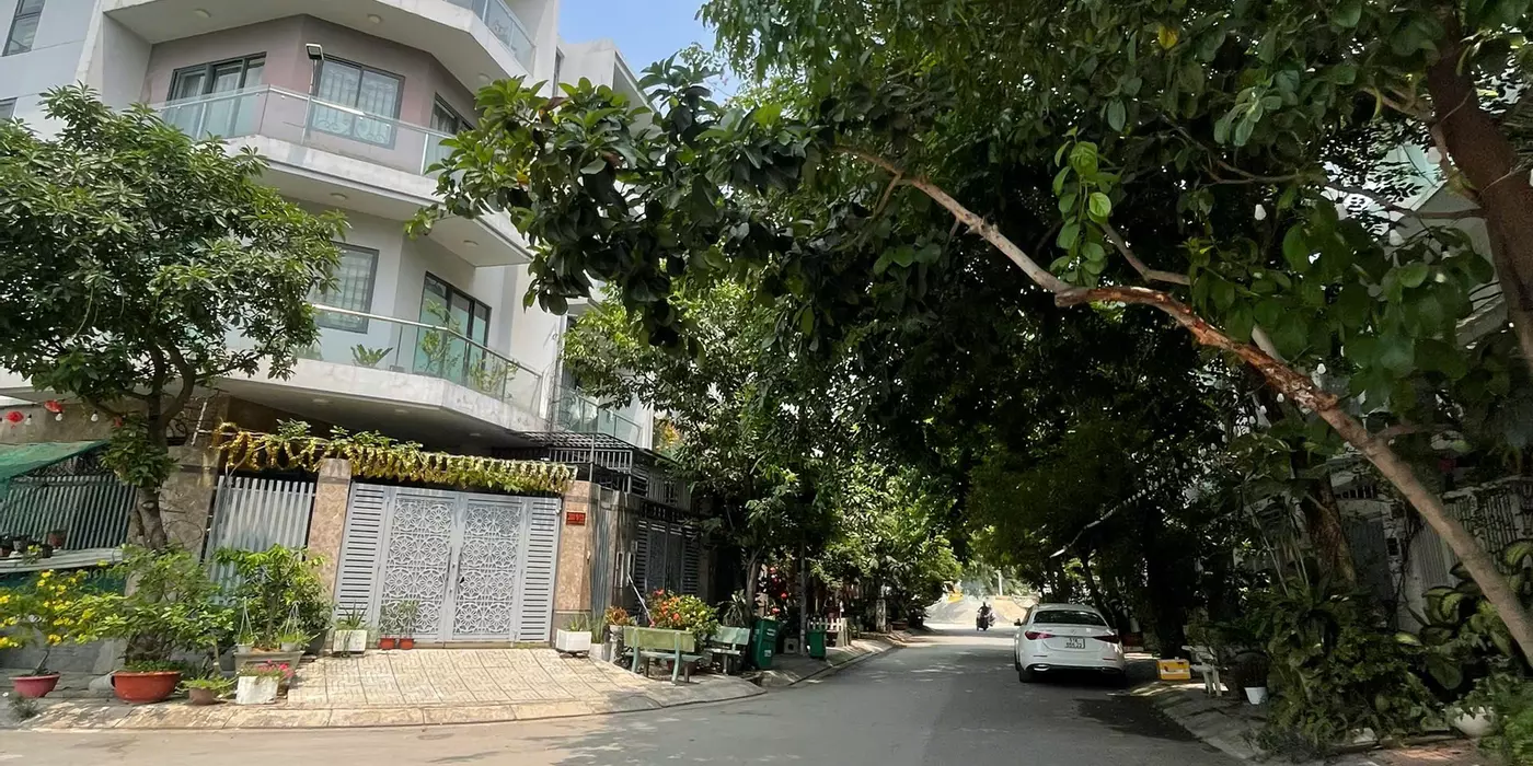 Nhà Đặng Thùy Trâm P.13 Bình Thạnh – 4x15 – 3 tầng – 4PN – tầm 12.x tỷ