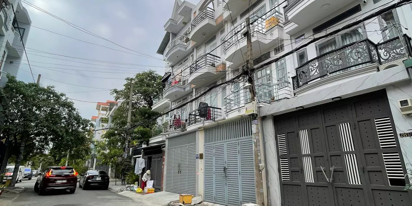 12.x tỷ – Nhà Đặng Thùy Trâm P.13 Bình Thạnh – 4x15 – 3 tầng – 4PN