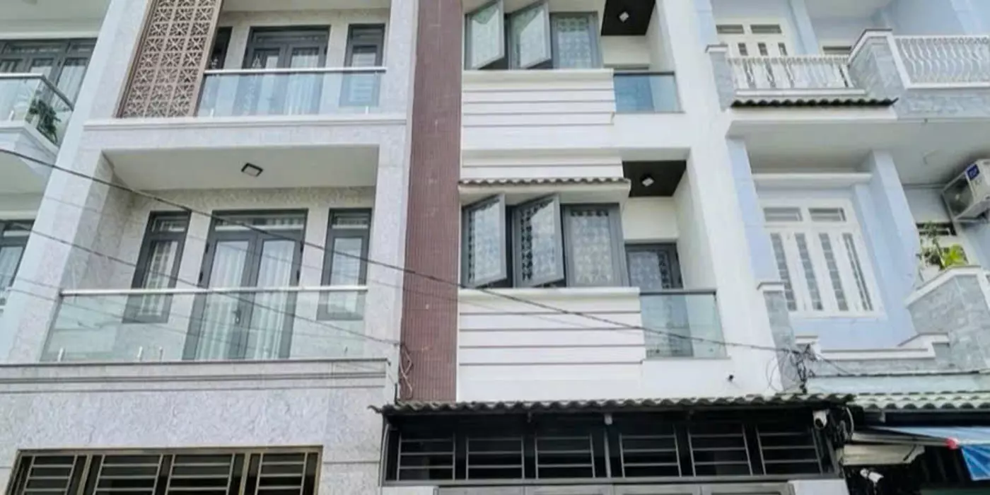 Bán nhà ngay NGÃ TƯ BỐN XÃ  đường 6m - 4 tầng - sổ vuôn A4 - CHỈ 6.x tỷ