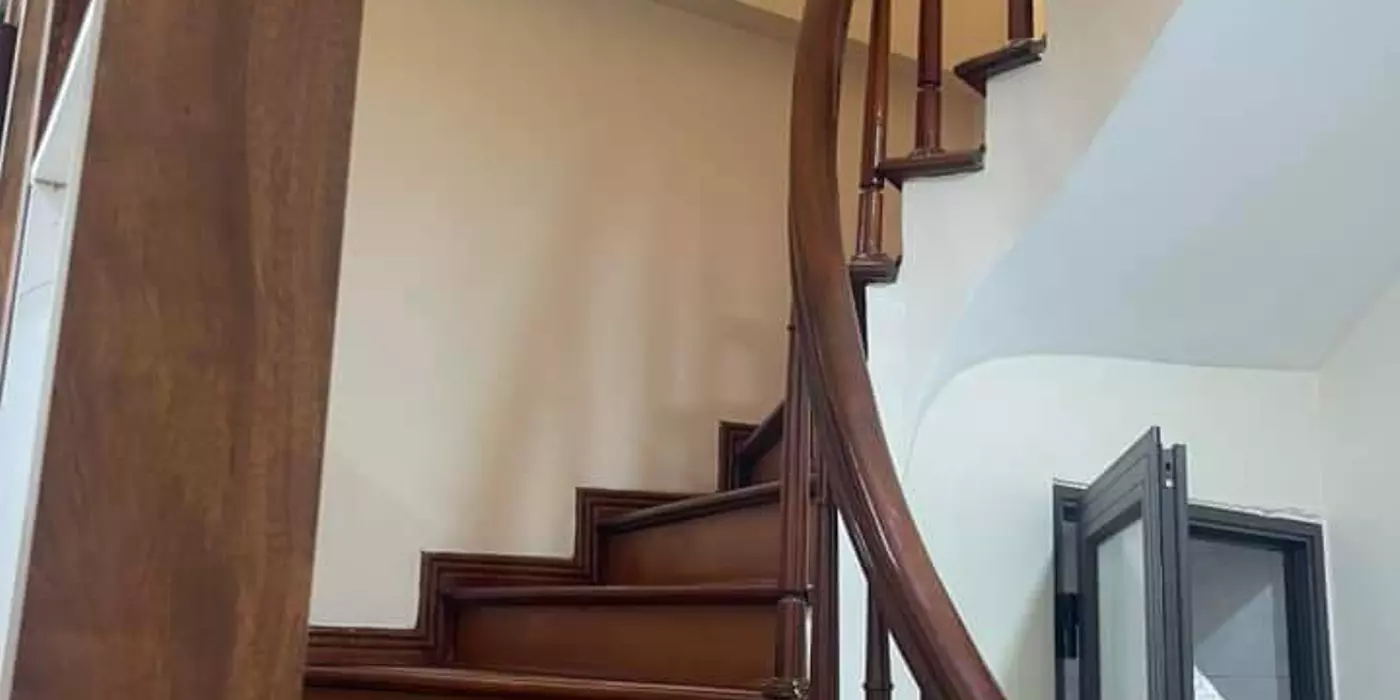 Cho thuê nhà mới, Quang Trung, Thợ Nhuộm, Trần Quốc Toản, 190m2x 5,5T