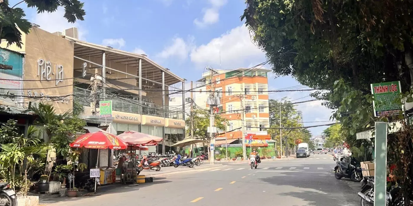 Bán nhà Hẻm xe hơi có lề đường quận 10, 60m2, 4 tầng, 5PN, giá nhỉnh 12 tỷ