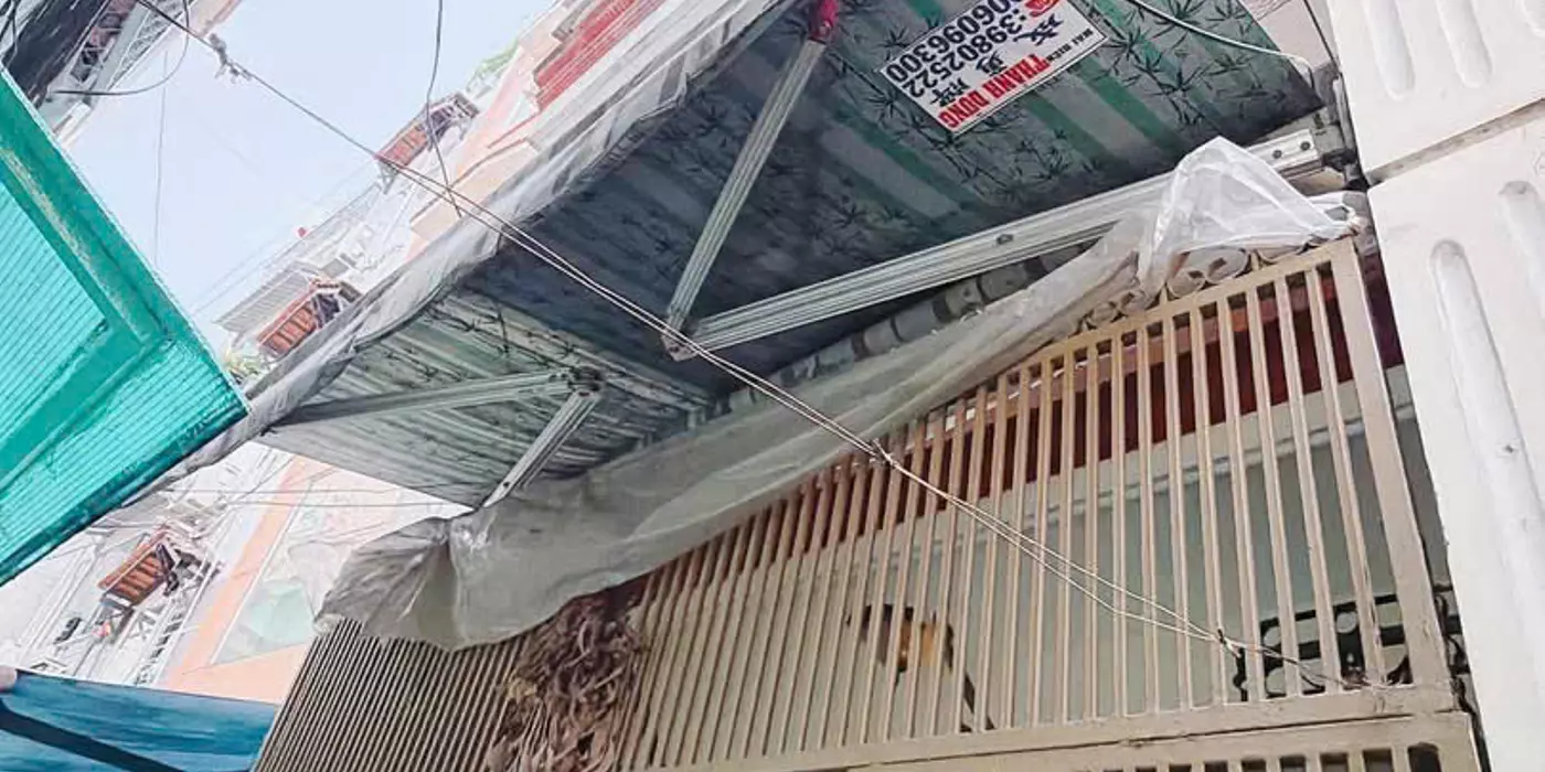 BÁN NHÀ ĐƯỜNG XÓM CHIẾU, QUẬN 4, HỒ CHÍ MINH.