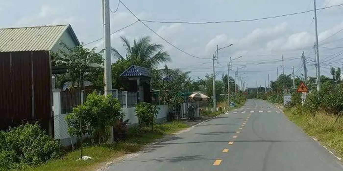 Bán đất mặt tiền Láng Cẩm, Đức Lập Hạ dt 300m2 full thổ giá 3,5 tỷ