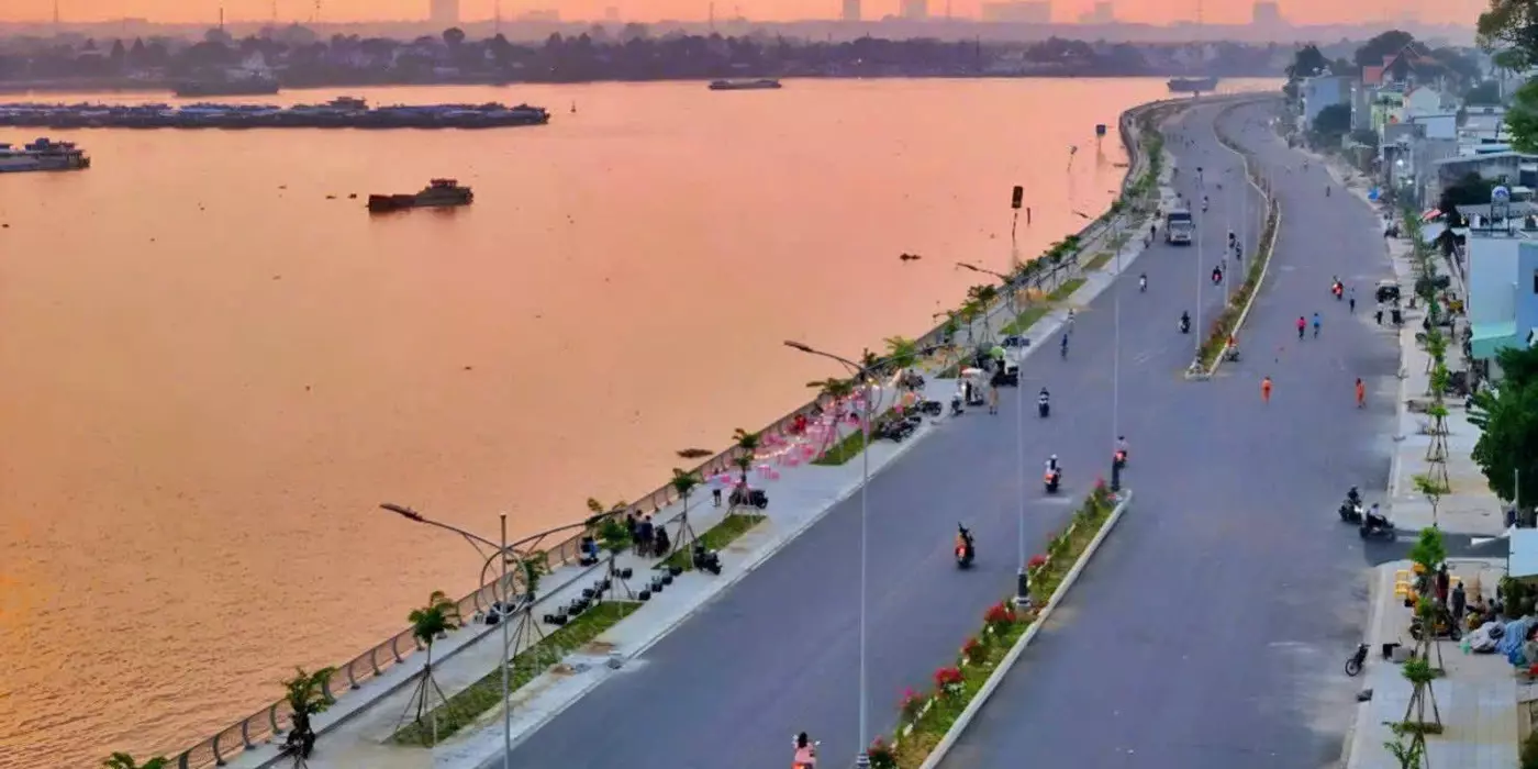 BÁN căn nhà 1 TRỆT 2 LẦU BỜ KÈ BỬU LONG mới mẻ BIÊN HOÀ