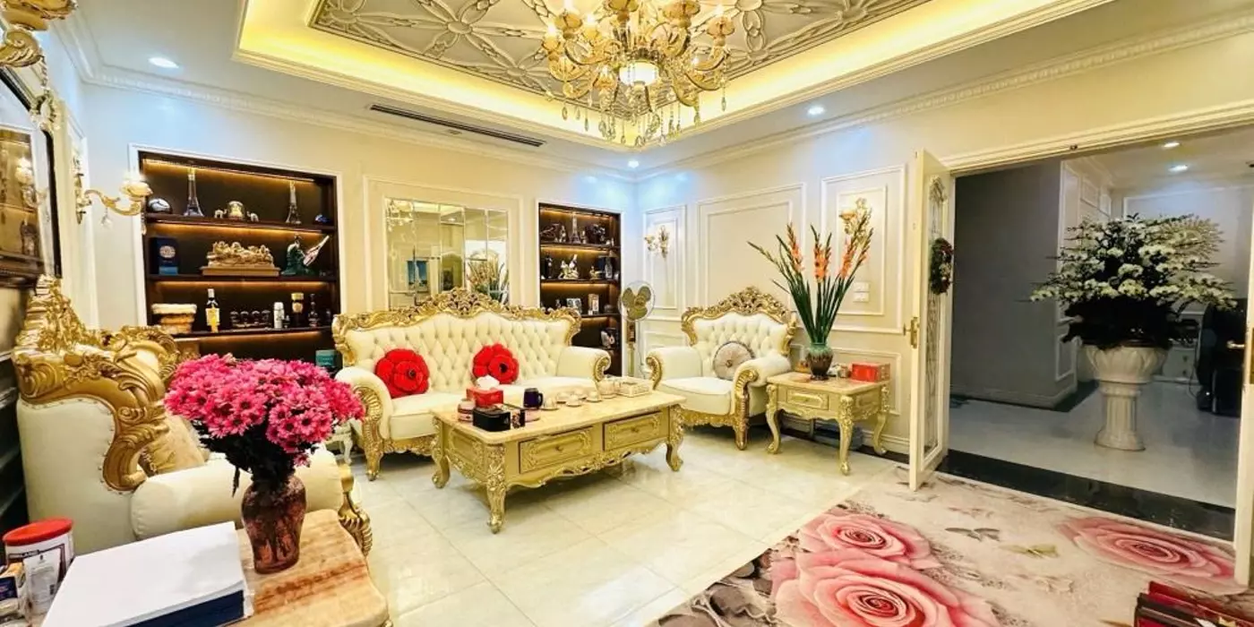 BÁN BIỆT THỰ SÂN VƯỜN PHỐ NGỌC THUỴ - Ô TÔ THÔNG - 130M NHỈNH 21 TỶ