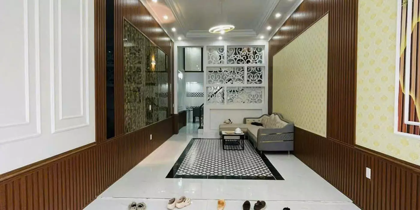 ⭐⭐Nhà mặt đường Nguyễn Hữu Tuệ  - Lê Lợi - 67m 3 tầng - đường 7m