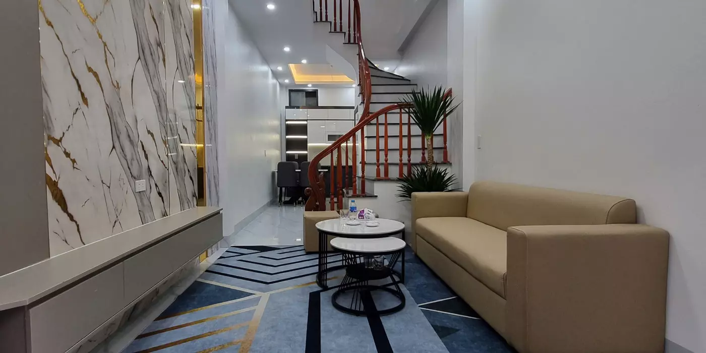 bán nhà 3 tầng đẹp, ngõ thông thẳng trung tâm quang trung gần vincom