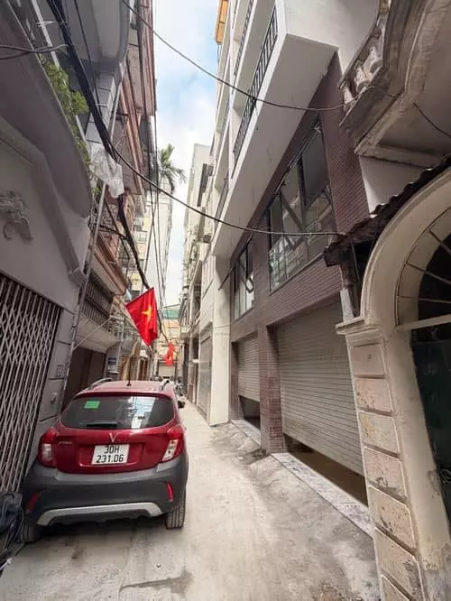Bán nhà phố Tô Vĩnh Diện, Thanh Xuân 55m, 5 tầng, mt 4.8m. Giá: 18.9 tỷ. LH: 0937158386